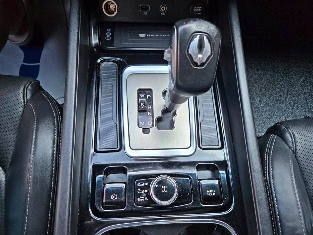 Ssangyong Rexton - Vista 6