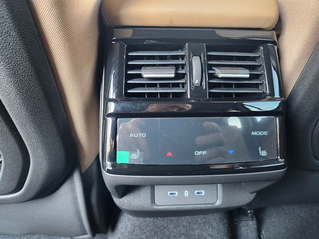 SAMSUNG Grand Koleos - Vista 8