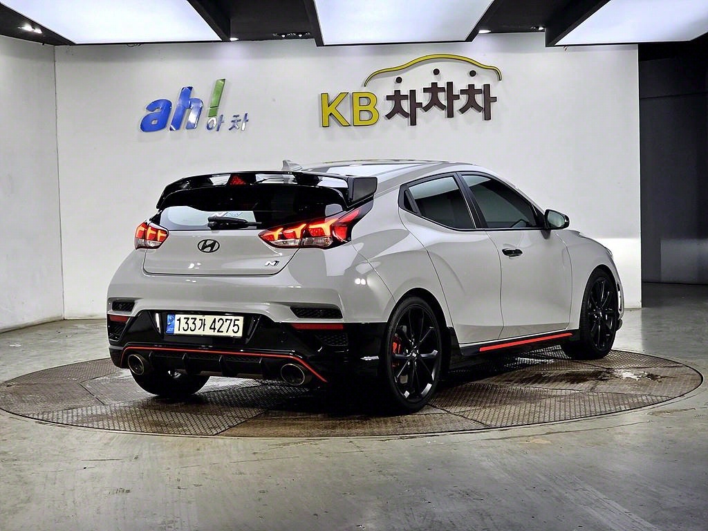 HYUNDAI Veloster - Vista 4