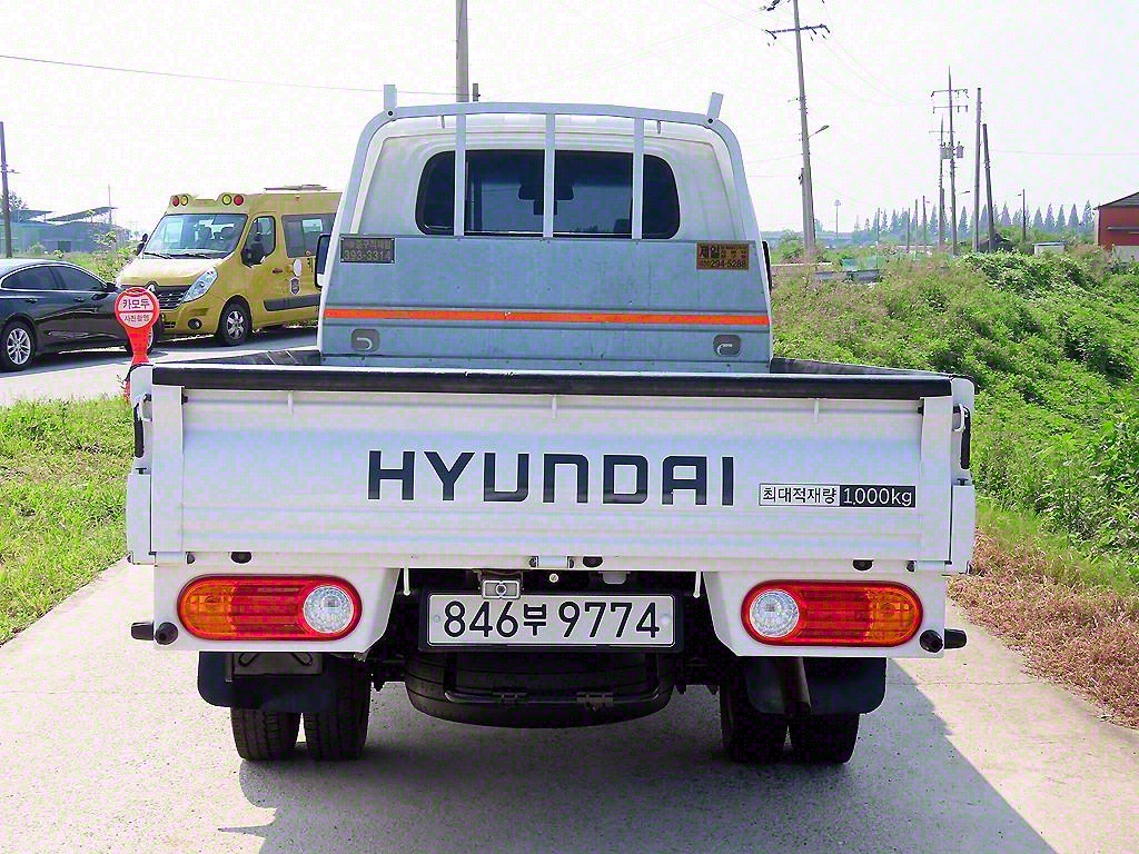 Small Truck Cargo (small) - Vista 5