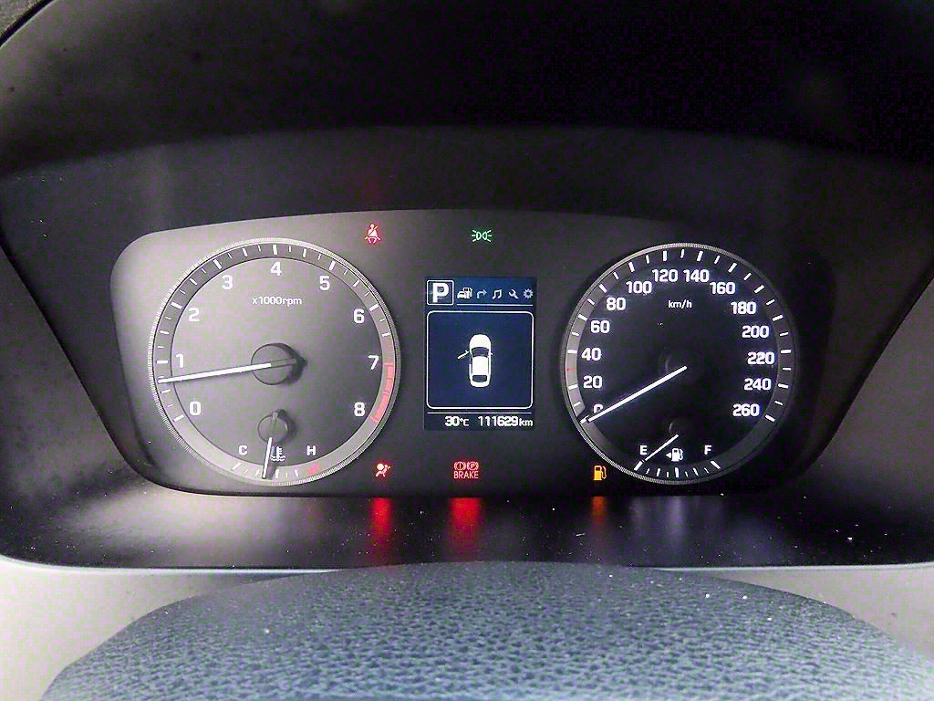 HYUNDAI Sonata - Vista 9