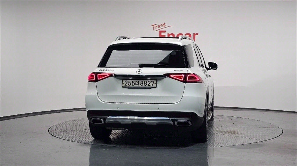 Mercedes Benz GLE Class - Vista 4
