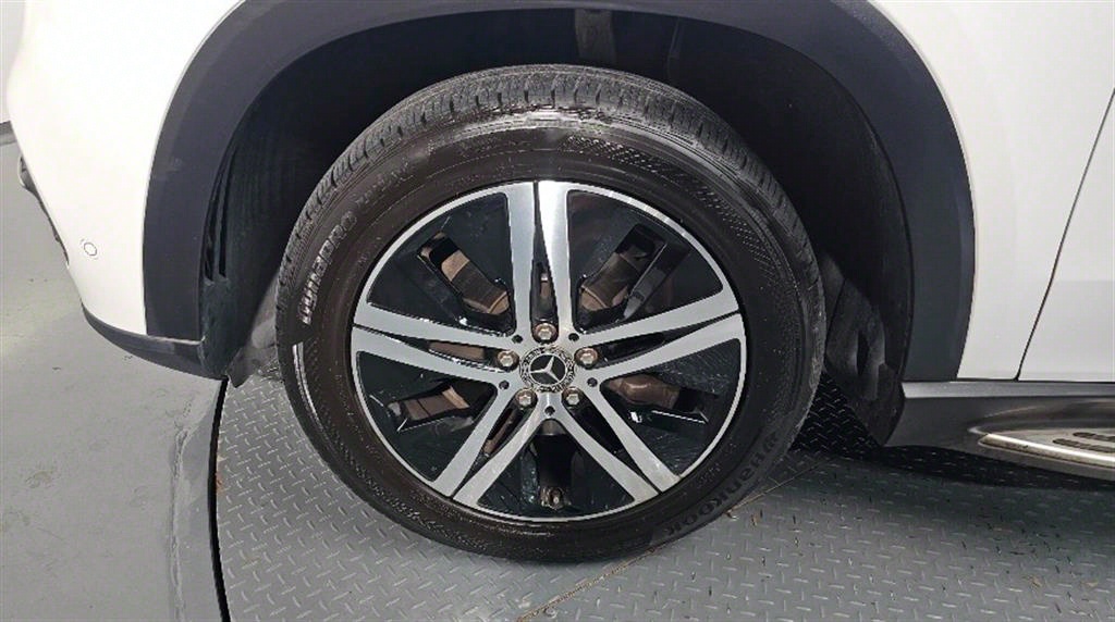 Mercedes Benz GLE Class - Vista 5