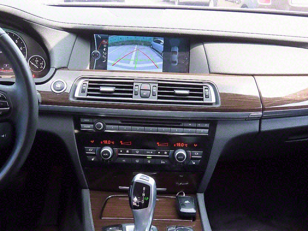 BMW 7 Series - Vista 10