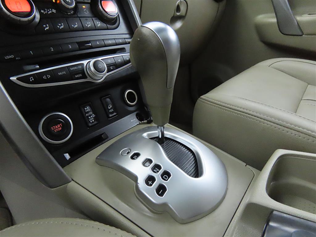 SAMSUNG QM5 - Vista 9