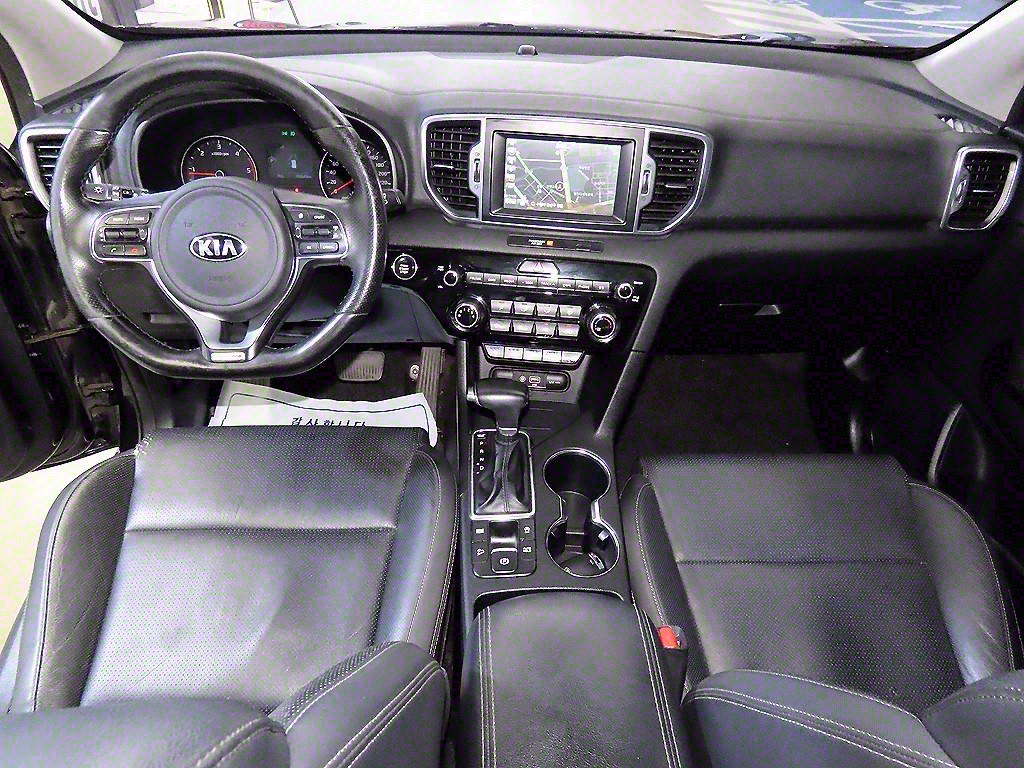 KIA Sportage - Vista 10