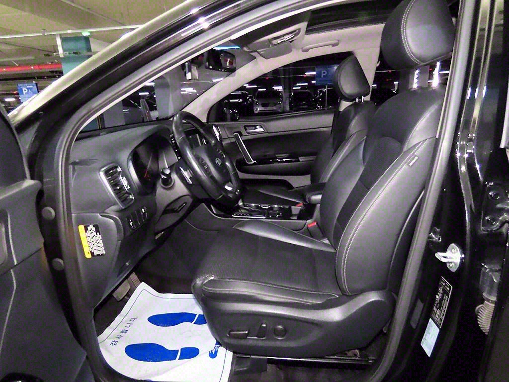 KIA Sportage - Vista 6