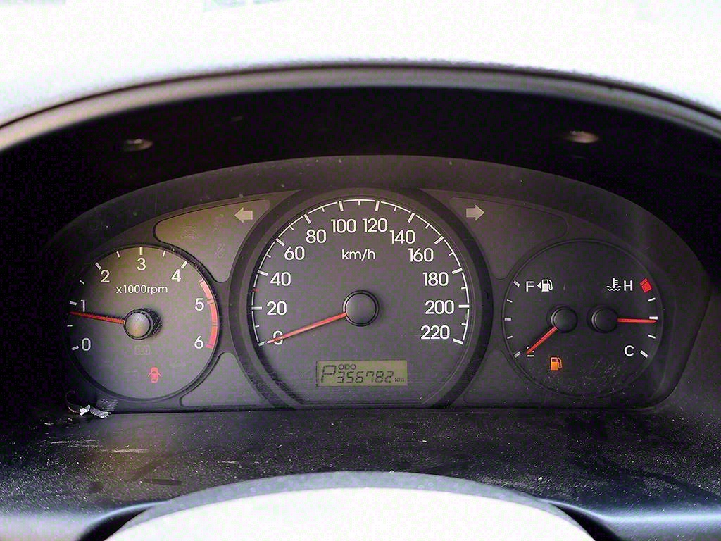 HYUNDAI Starex - Vista 11