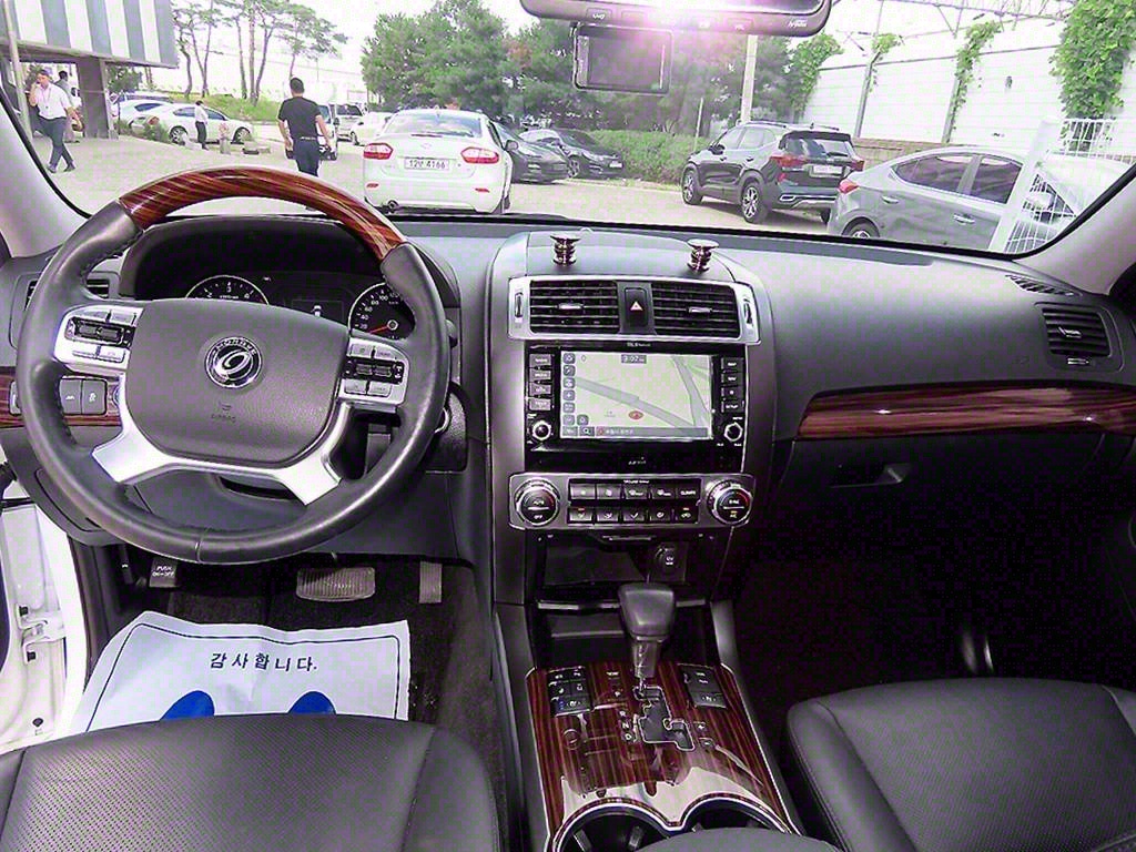 KIA Mohave - Vista 7