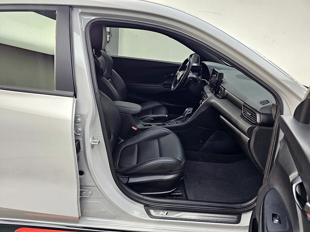 HYUNDAI Veloster - Vista 8