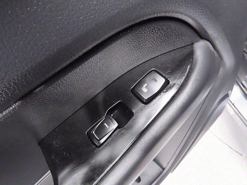 Ssangyong Rexton 2024 Gris - Importación desde Corea - HF Imports Iquique - Foto 10