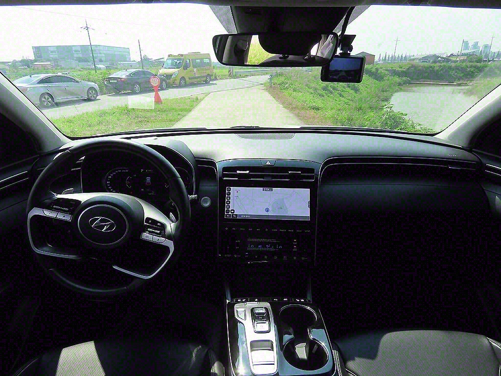 HYUNDAI Tucson - Vista 9