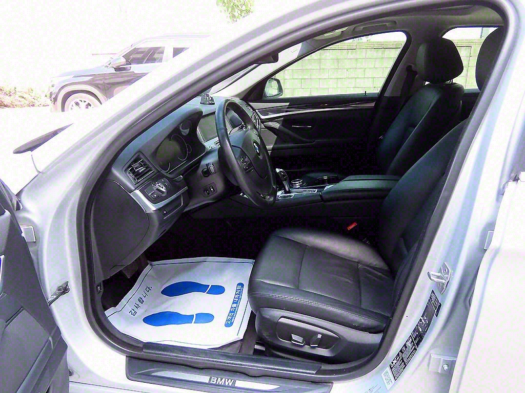 BMW 5 Series - Vista 5