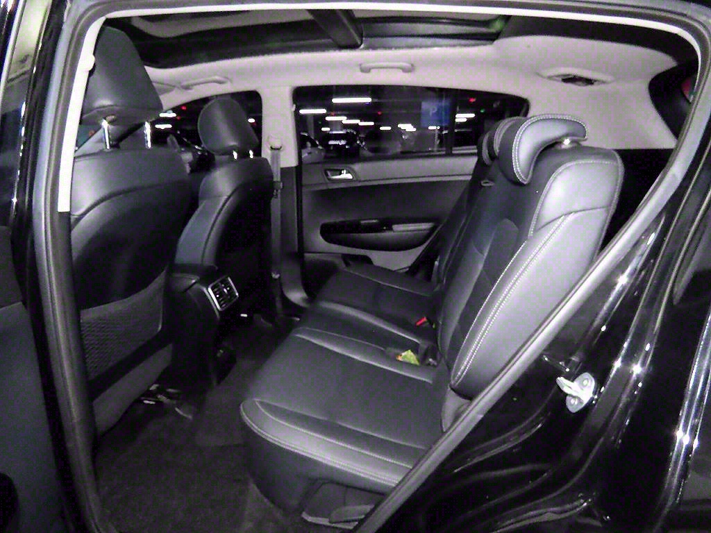 KIA Sportage - Vista 7