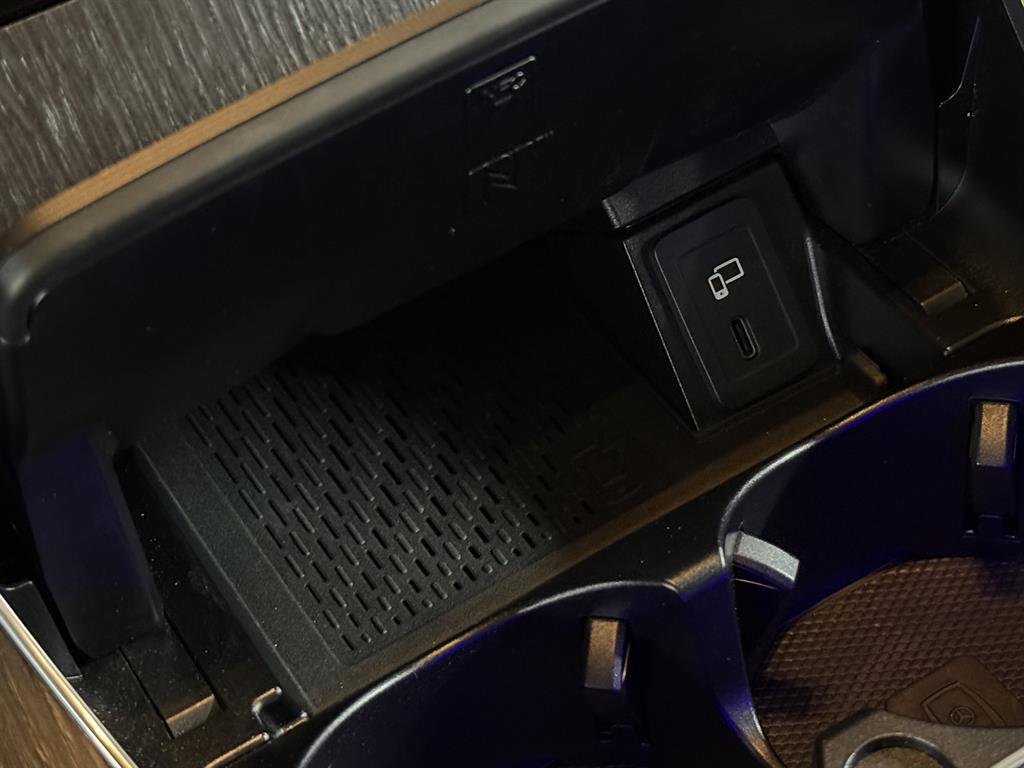 Mercedes Benz GLC Class - Vista 9