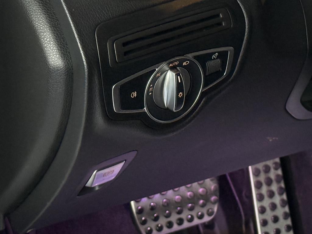 Mercedes Benz GLC Class - Vista 5