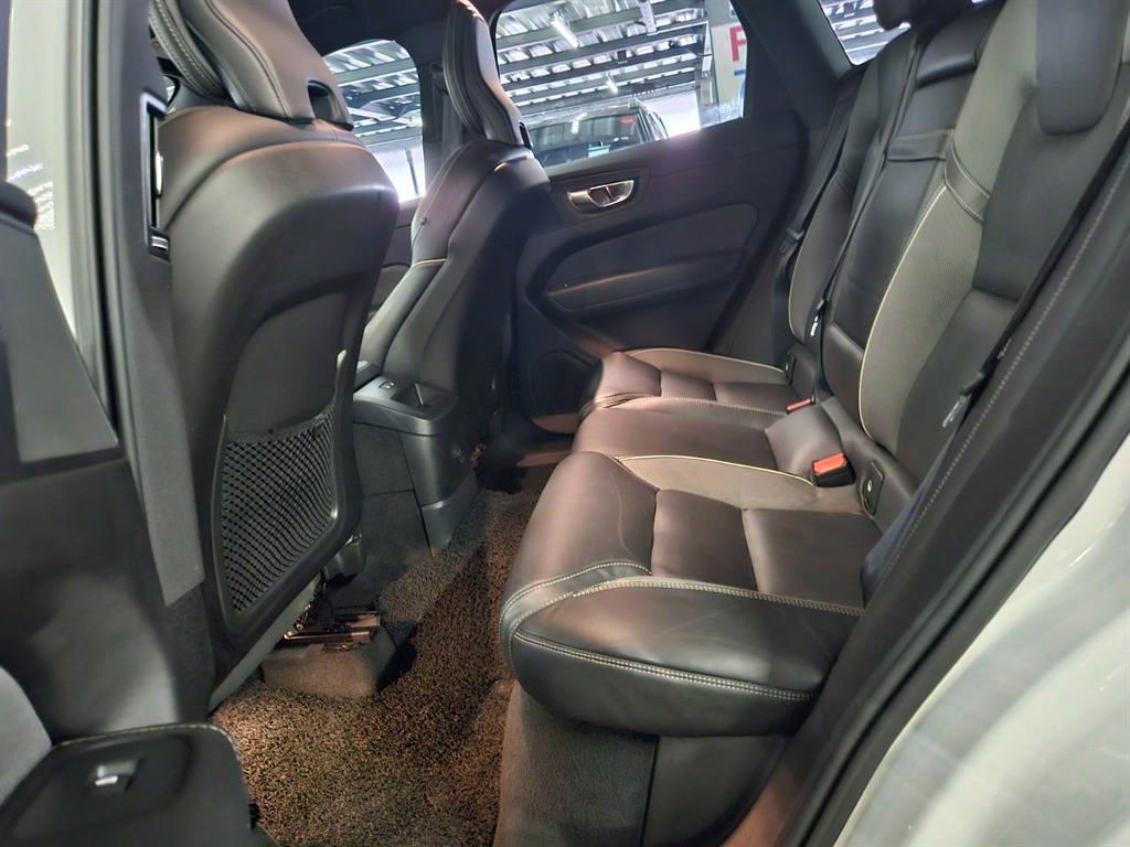 Volvo XC60 2021 Blanco - Importación desde Corea - HF Imports Iquique - Foto 14