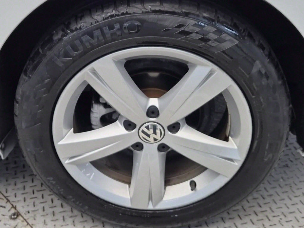 Volkswagen Beetle 2015 Blanco - Importación desde Corea - HF Imports Iquique - Foto 19