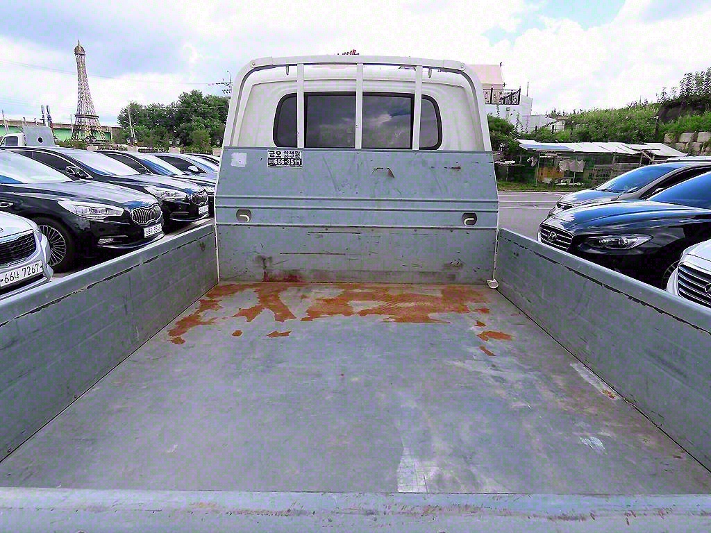 Small Truck Cargo (small) - Vista 4