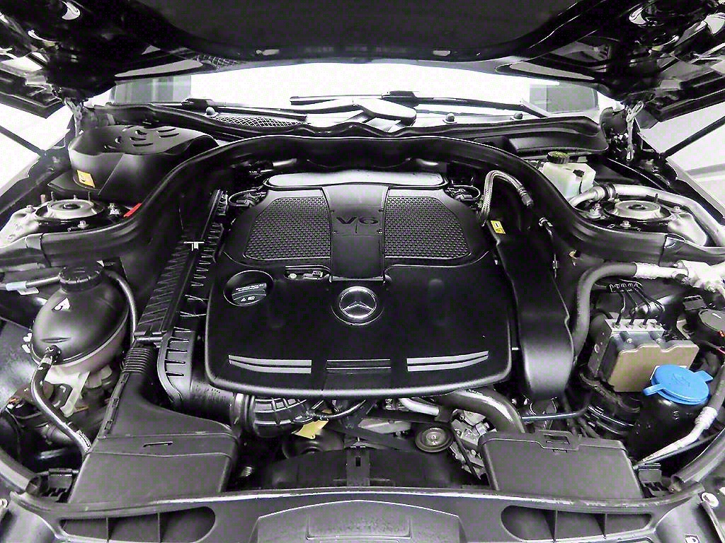 Mercedes Benz E class 2016 Negro - Importación desde Corea - HF Imports Iquique - Foto 20