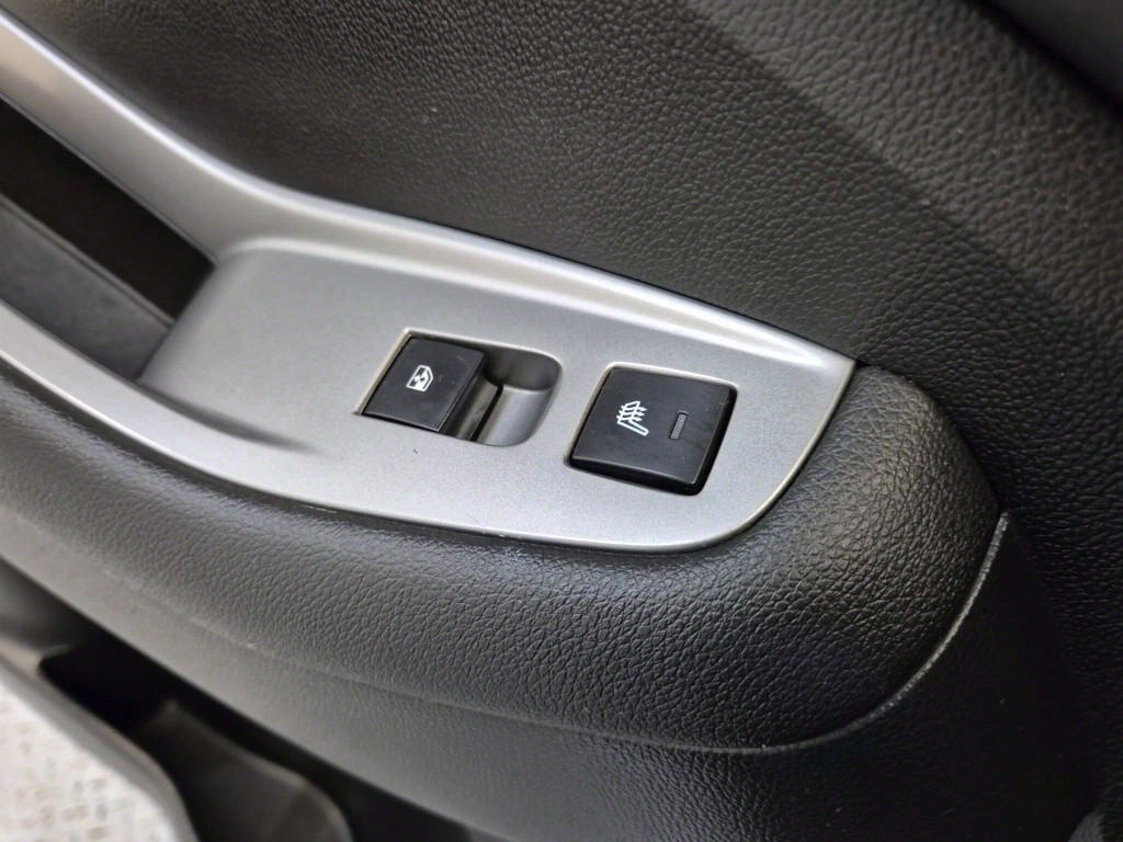 Chevrolet Orlando 2018 Blanco - Importación desde Corea - HF Imports Iquique - Foto 18