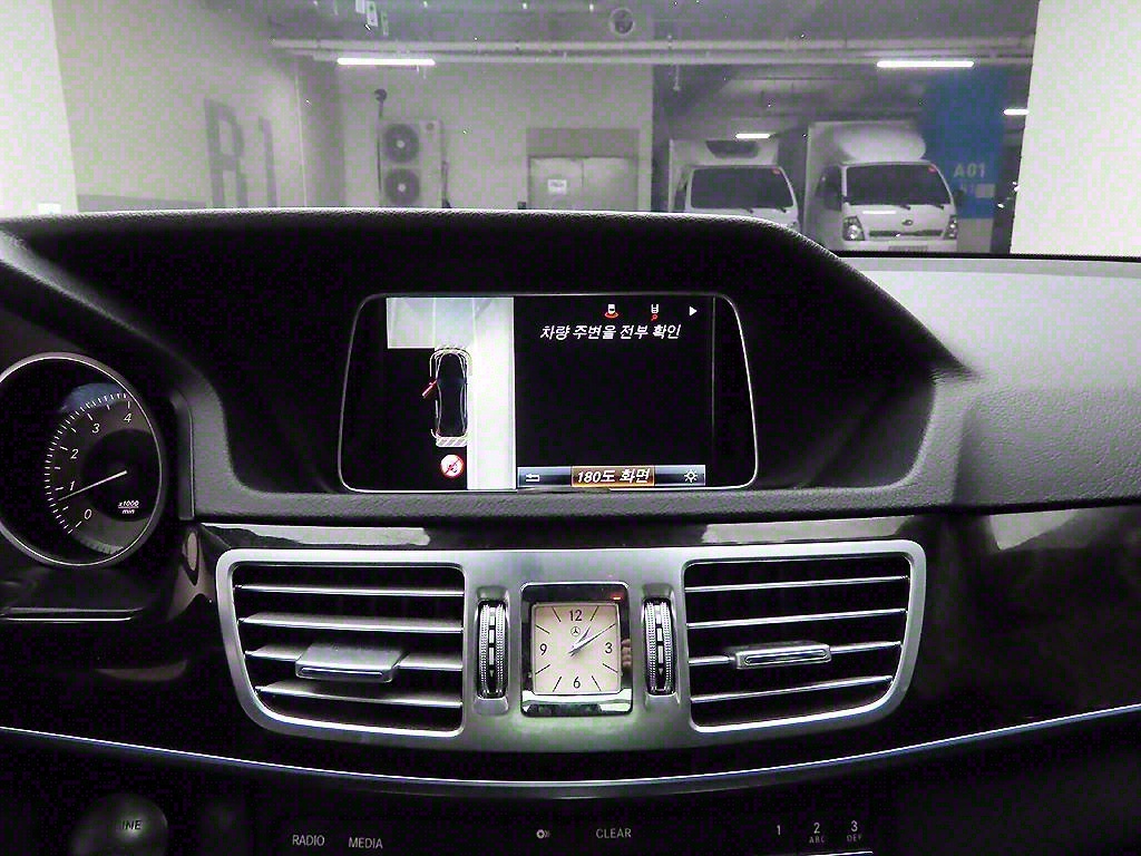 Mercedes Benz E class 2016 Negro - Importación desde Corea - HF Imports Iquique - Foto 16