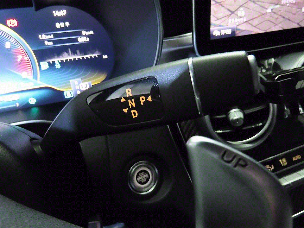 Mercedes Benz C Class 2019 Blanco - Importación desde Corea - HF Imports Iquique - Foto 15