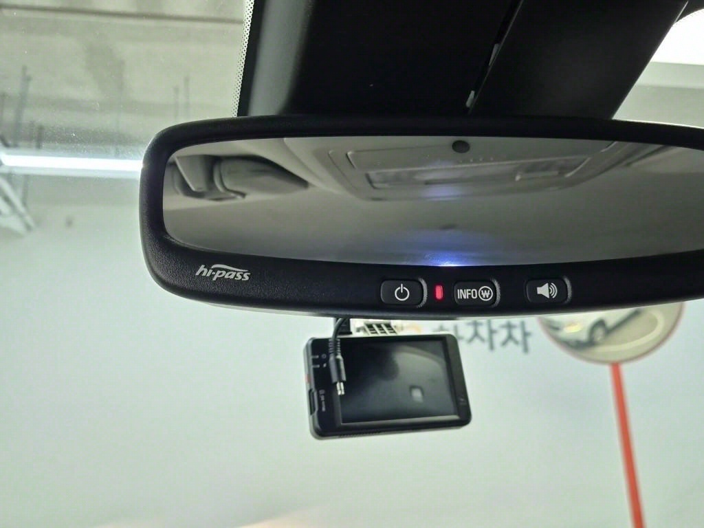 Chevrolet Orlando 2018 Blanco - Importación desde Corea - HF Imports Iquique - Foto 13