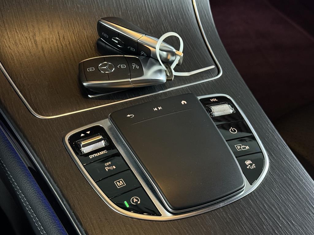 Mercedes Benz GLC Class - Vista 10