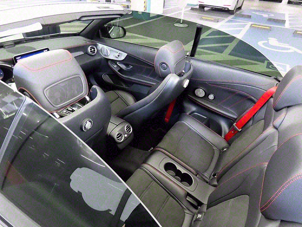 Mercedes Benz C Class - Vista 10