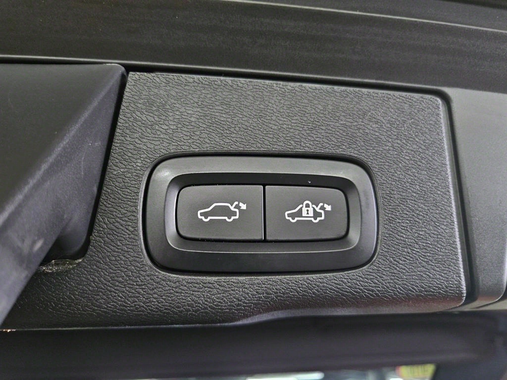 Volvo XC60 2021 Blanco - Importación desde Corea - HF Imports Iquique - Foto 16