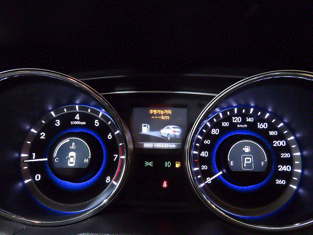 HYUNDAI Sonata - Vista 9