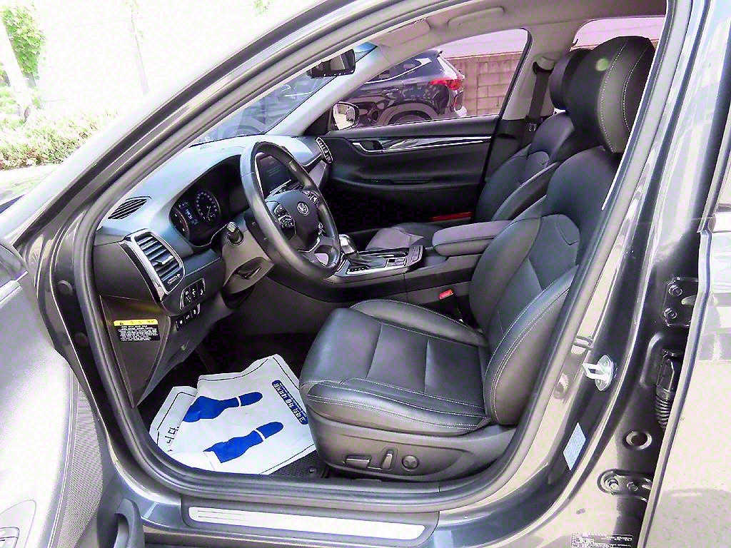 HYUNDAI Grandeur - Vista 5