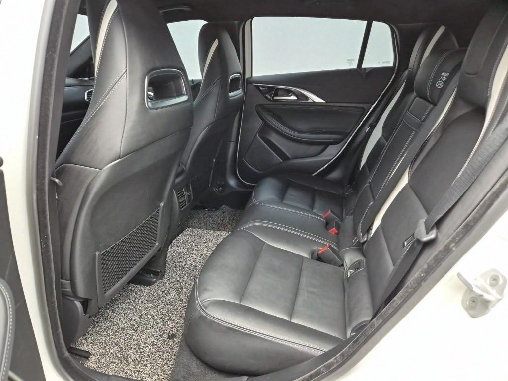 Infiniti Q - Vista 12