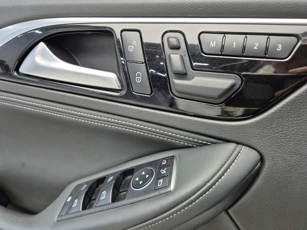 Infiniti Q 2017 Blanco - Importación desde Corea - HF Imports Iquique - Foto 18