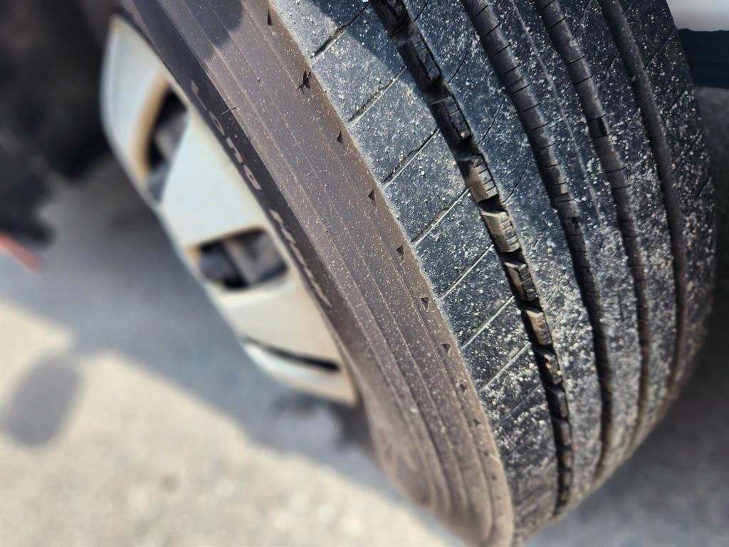 medium and large bus Medium-sized Hyundai Bus 2015 Blanco - Importación desde Corea - HF Imports Iquique - Foto 16