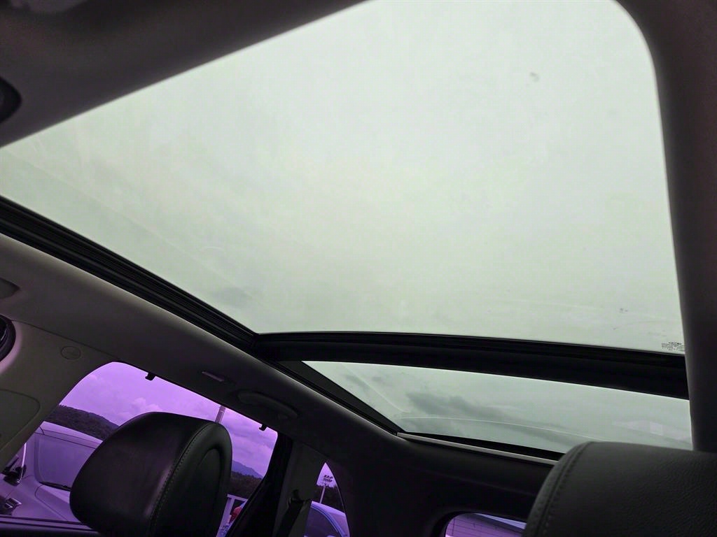 KIA Sorento - Vista 9