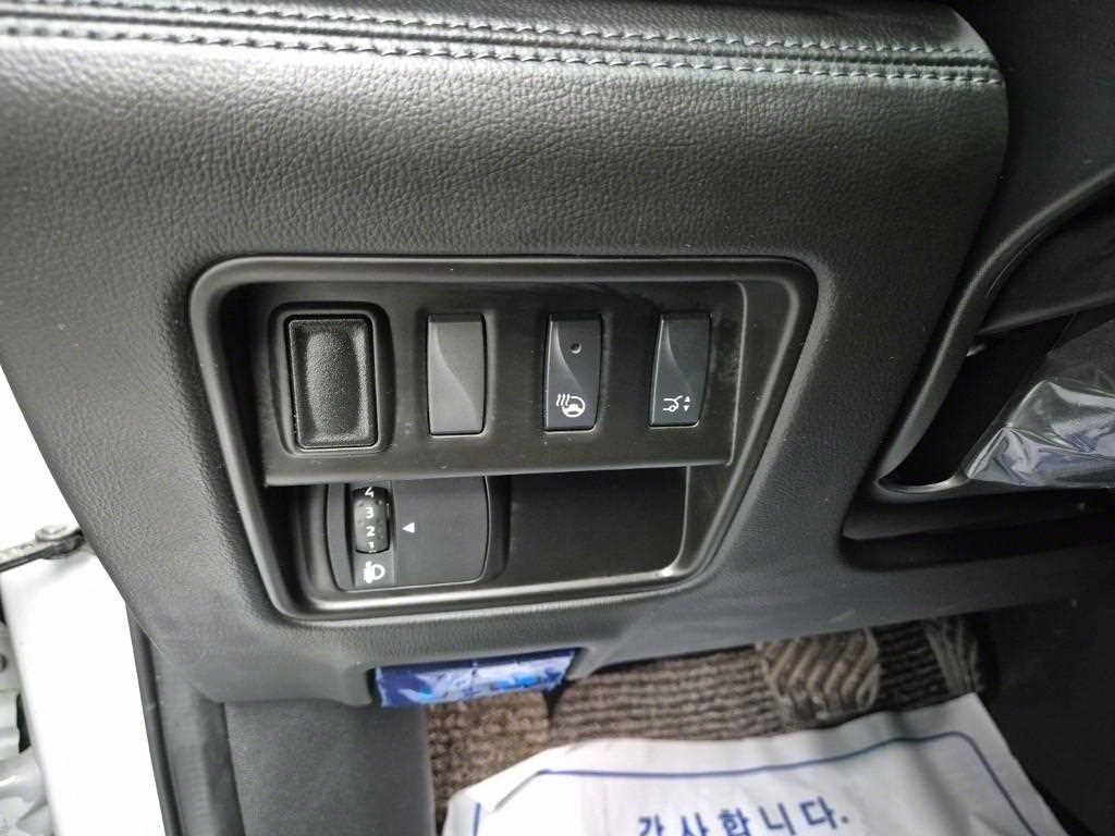 SAMSUNG QM6 2020 Blanco - Importación desde Corea - HF Imports Iquique - Foto 17