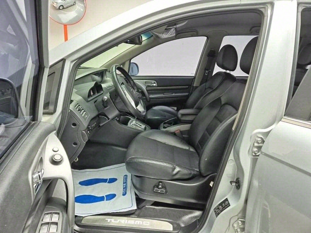 Ssangyong Korando - Vista 11