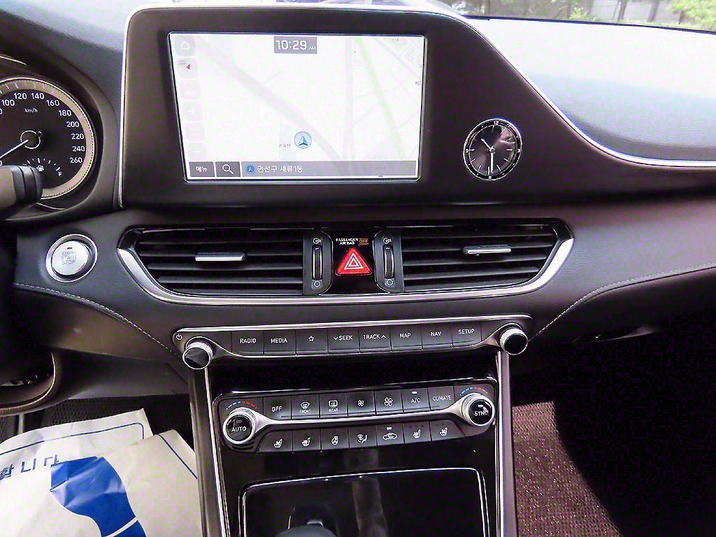 HYUNDAI Grandeur 2018 Gris - Importación desde Corea - HF Imports Iquique - Foto 13