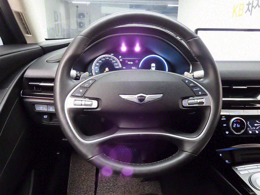 Genesis G80 - Vista 6