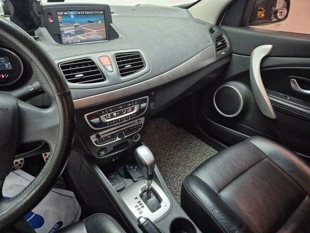 SAMSUNG SM3 - Vista 10