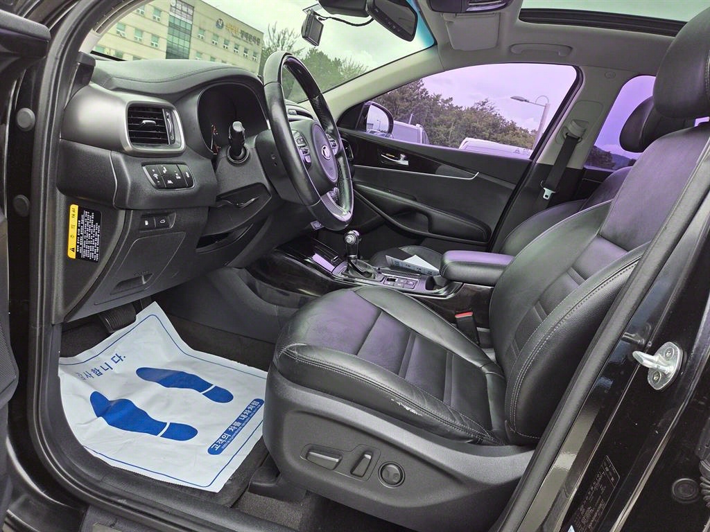KIA Sorento 2015 Negro - Importación desde Corea - HF Imports Iquique - Foto 16