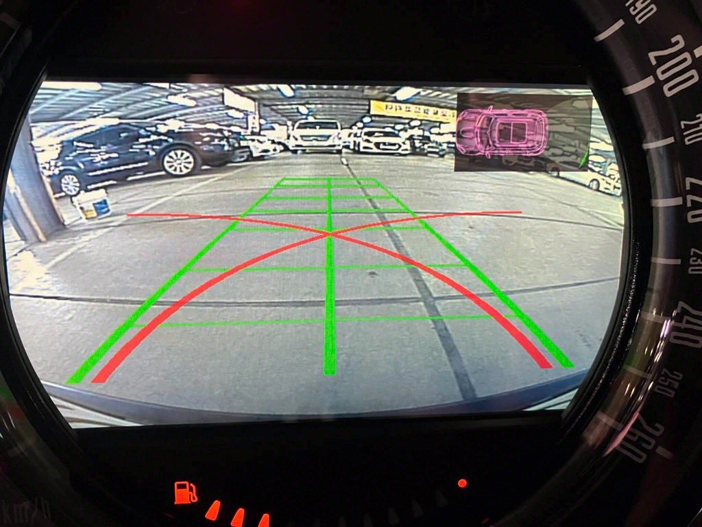 Mini Countryman - Vista 11