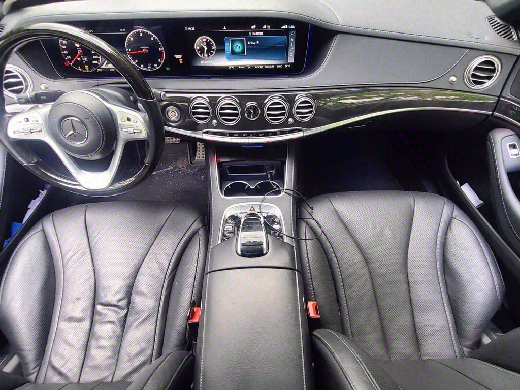 Mercedes Benz S Class - Vista 9