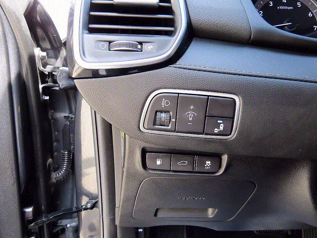 HYUNDAI Grandeur - Vista 12