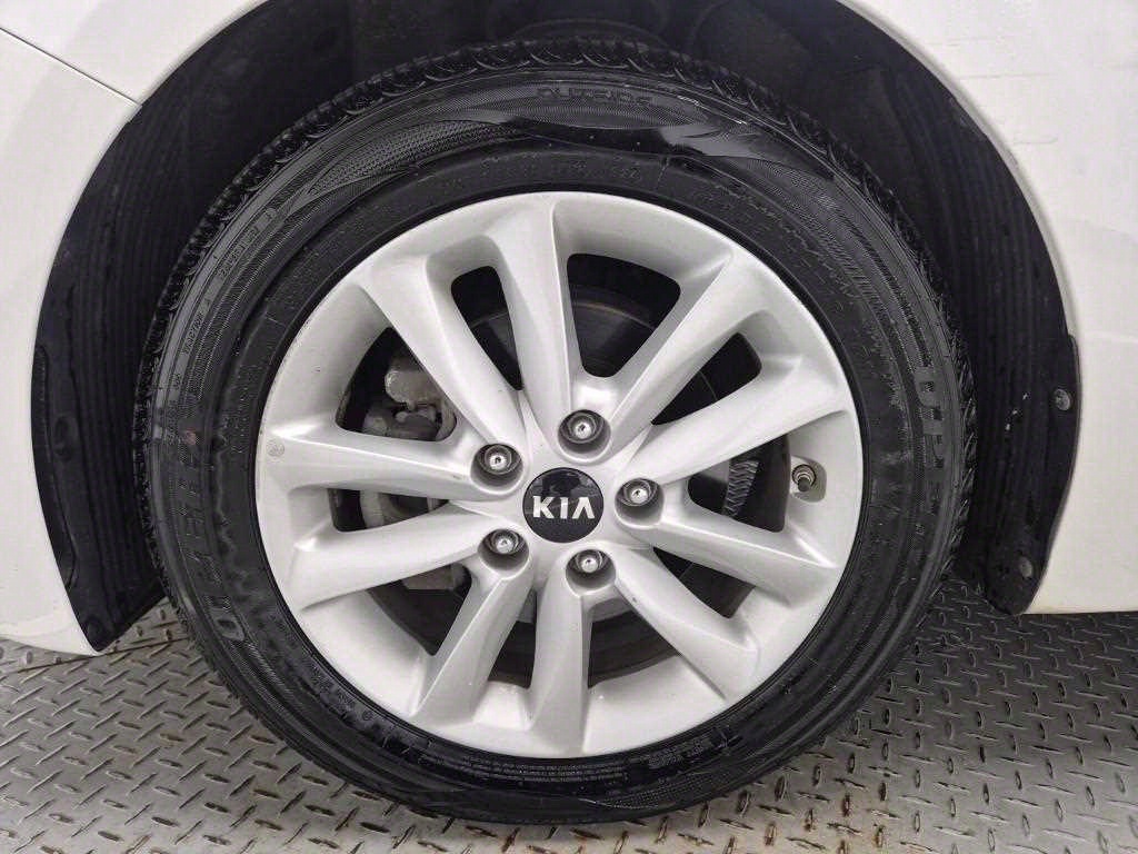 KIA K3 2017 Blanco - Importación desde Corea - HF Imports Iquique - Foto 19