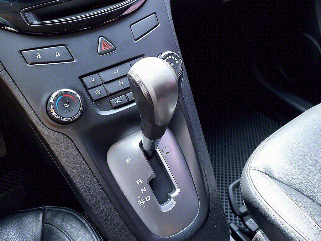 Chevrolet Orlando 2013 Gris - Importación desde Corea - HF Imports Iquique - Foto 7