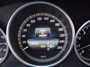 Mercedes Benz E class - Vista 12