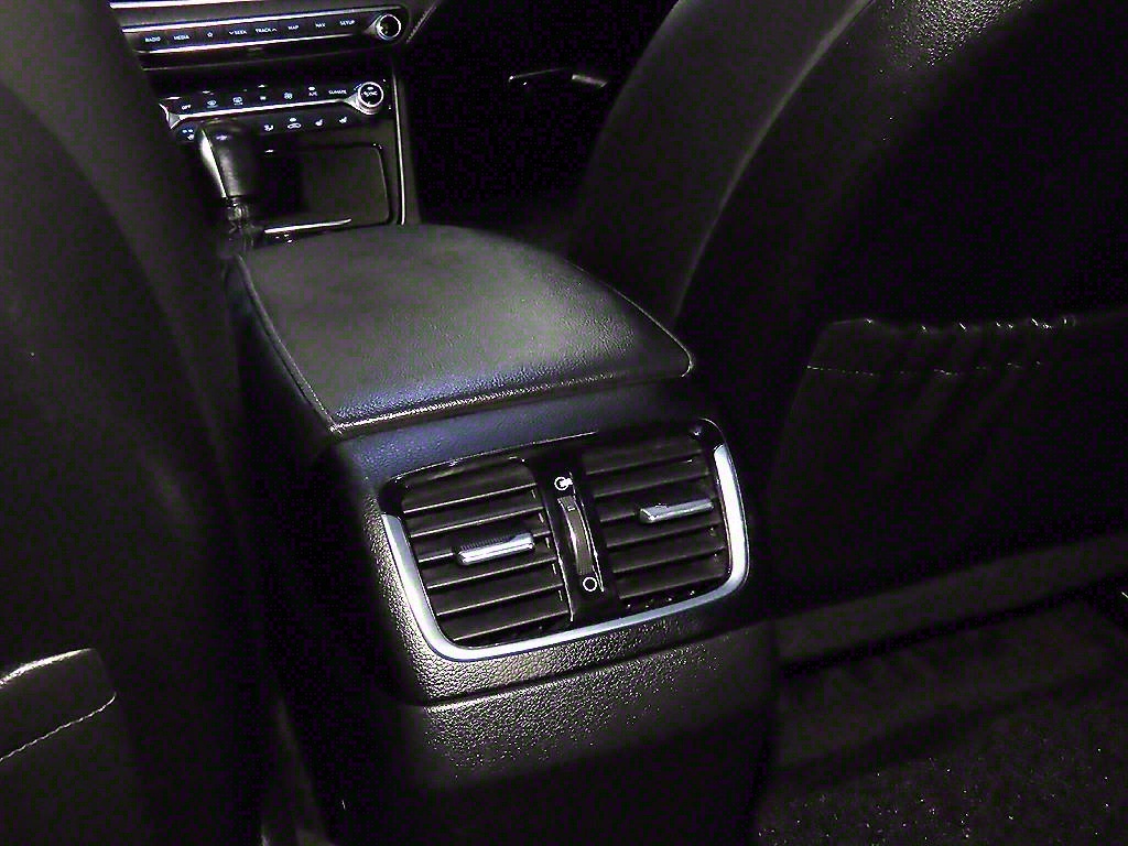 HYUNDAI Grandeur 2018 Negro - Importación desde Corea - HF Imports Iquique - Foto 16